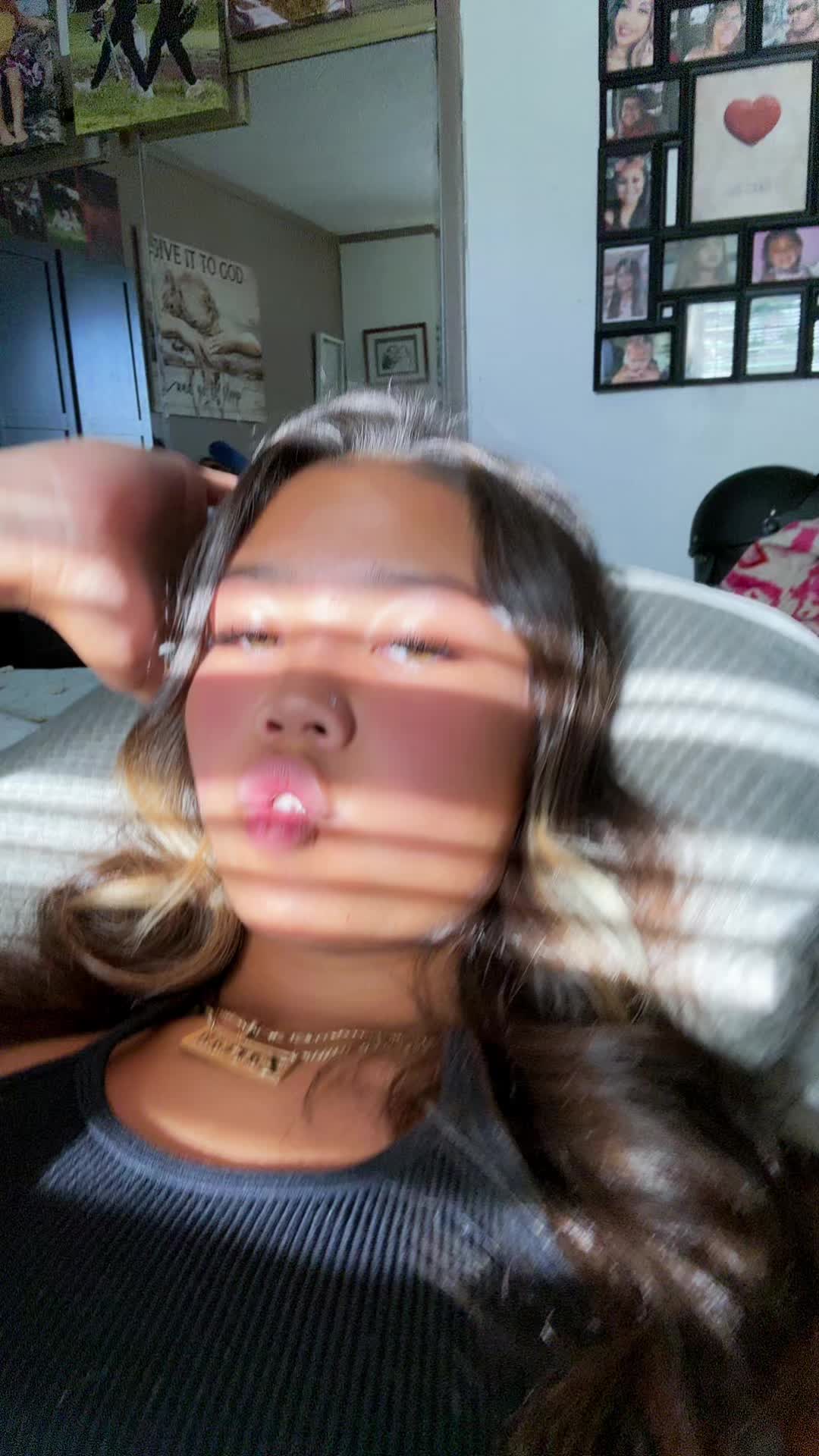 @zariah2464