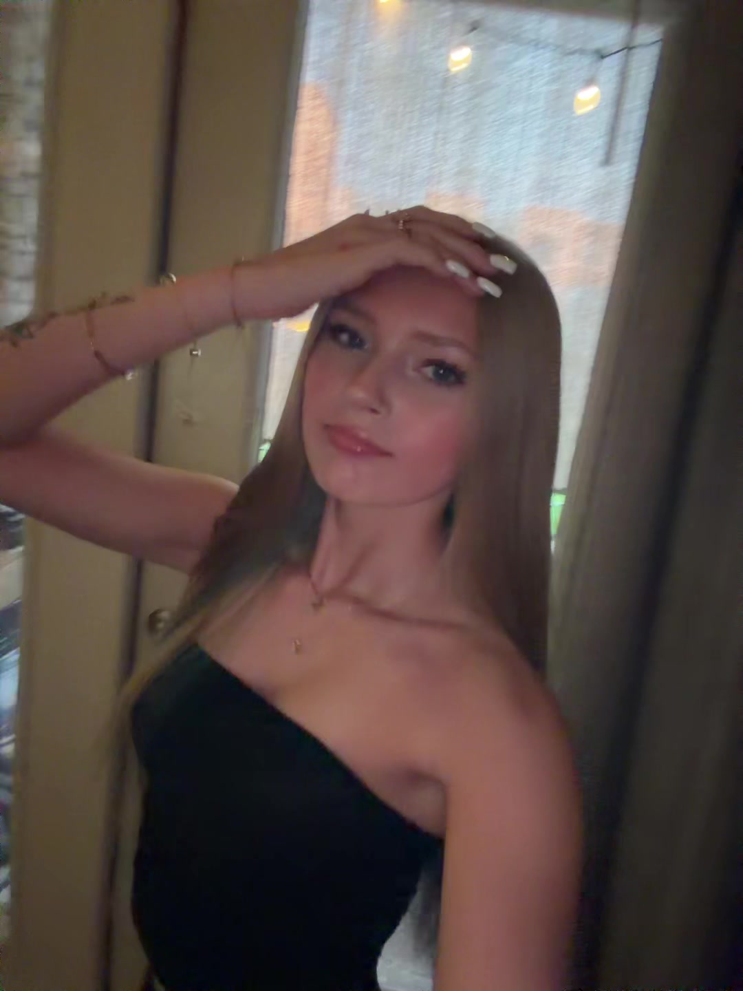 @😘