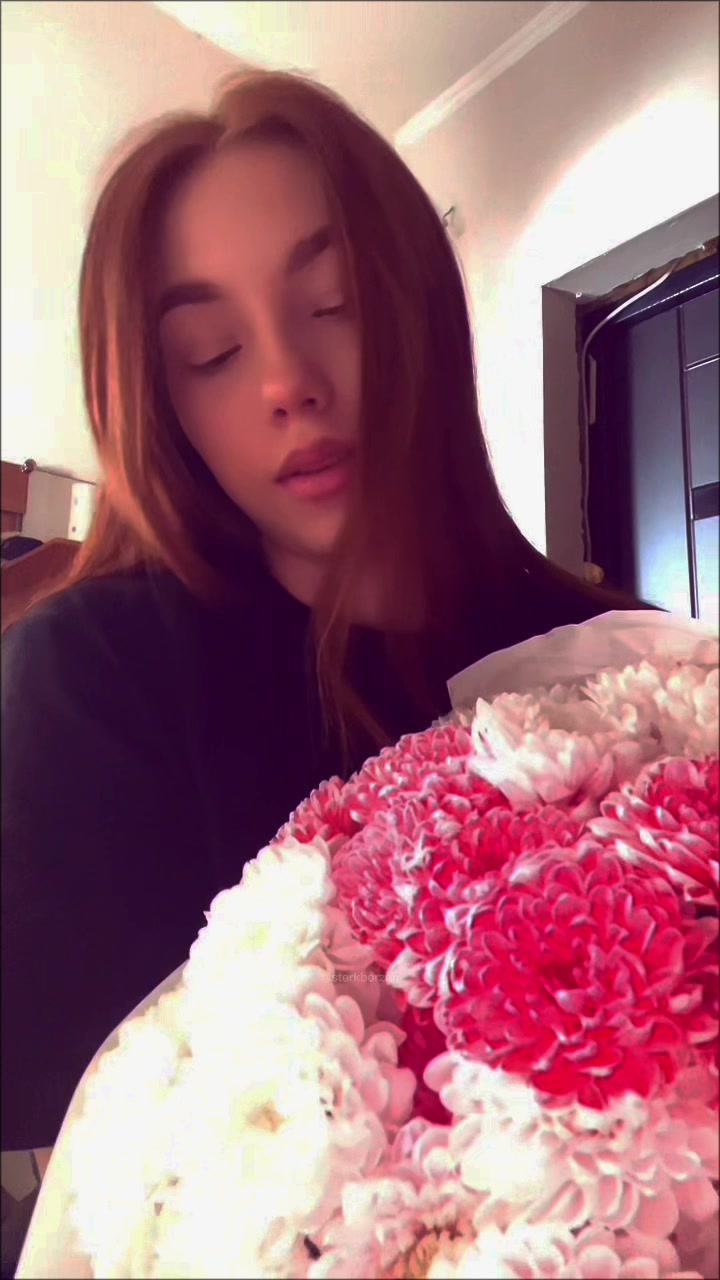 @Яна🎀