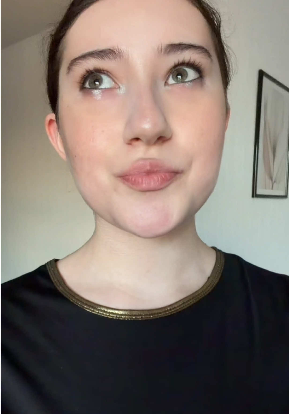 @sofibella