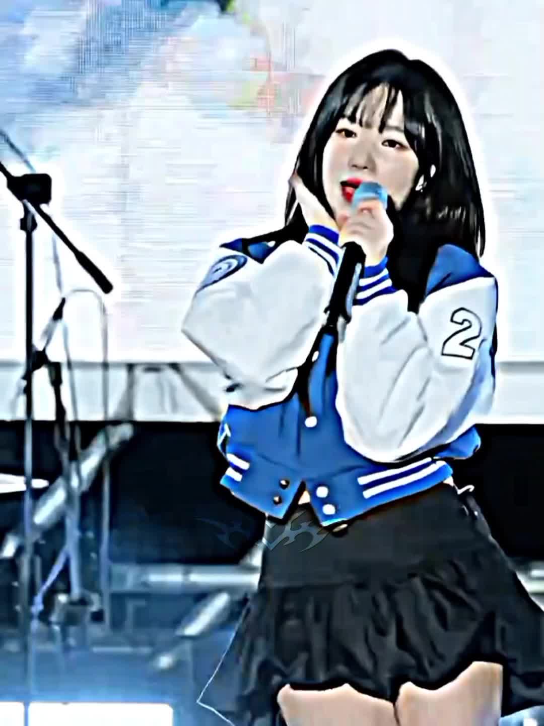 @Yuri 🖤