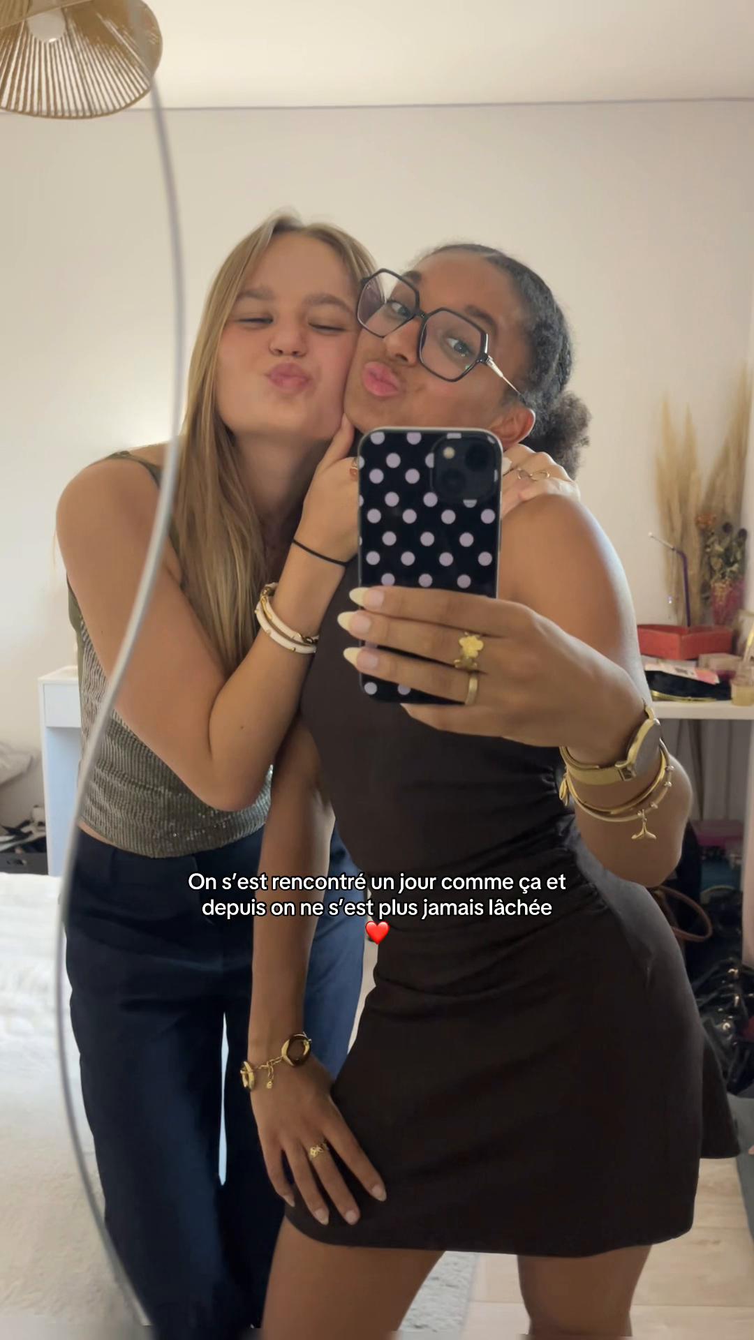 @Έλλα✞💌