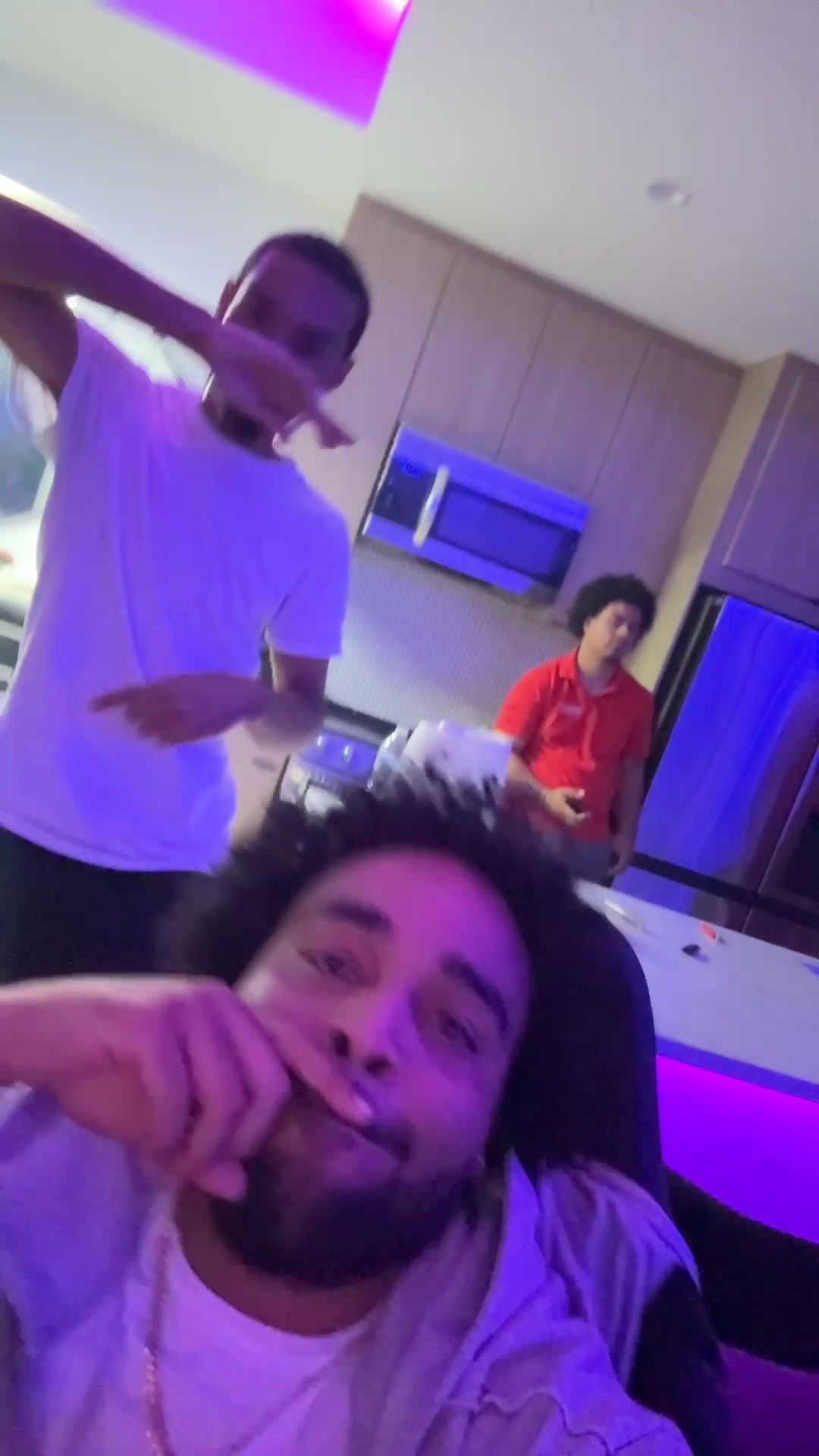 @Julio🔱