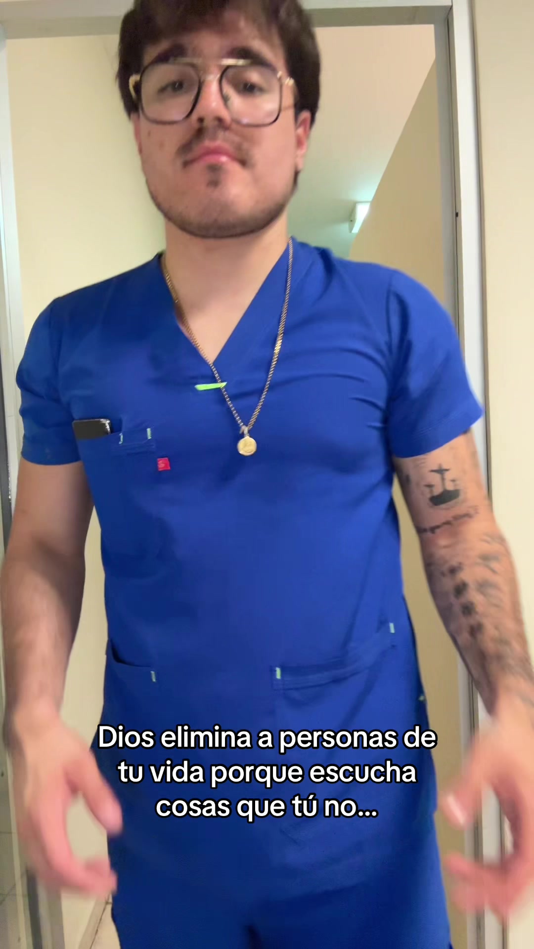 @Esquer
