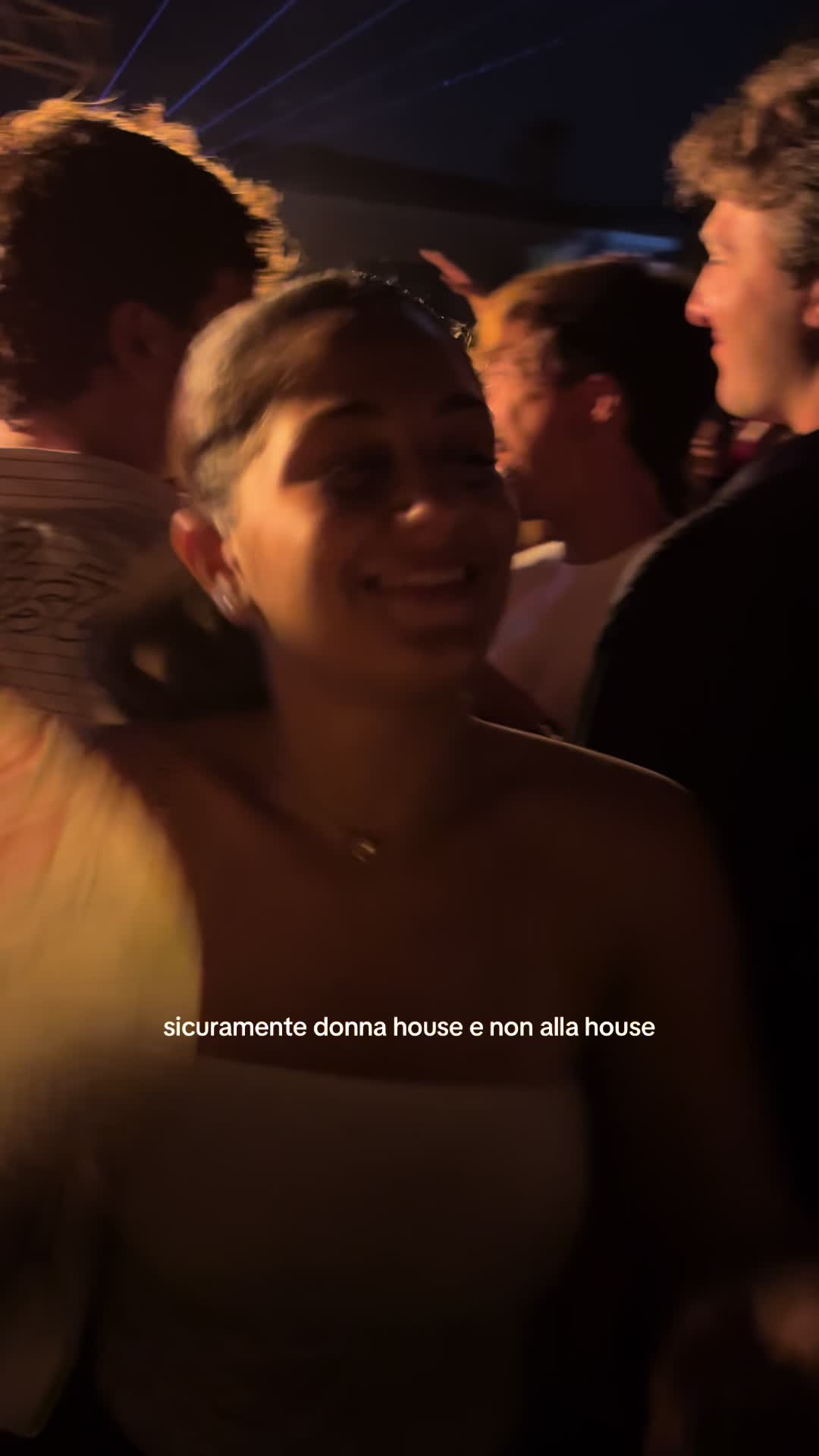 @Sissi⭐️