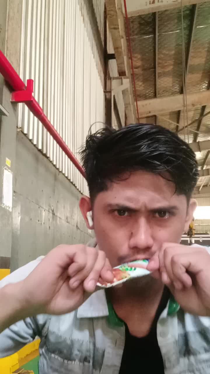 @kumis tipis jo