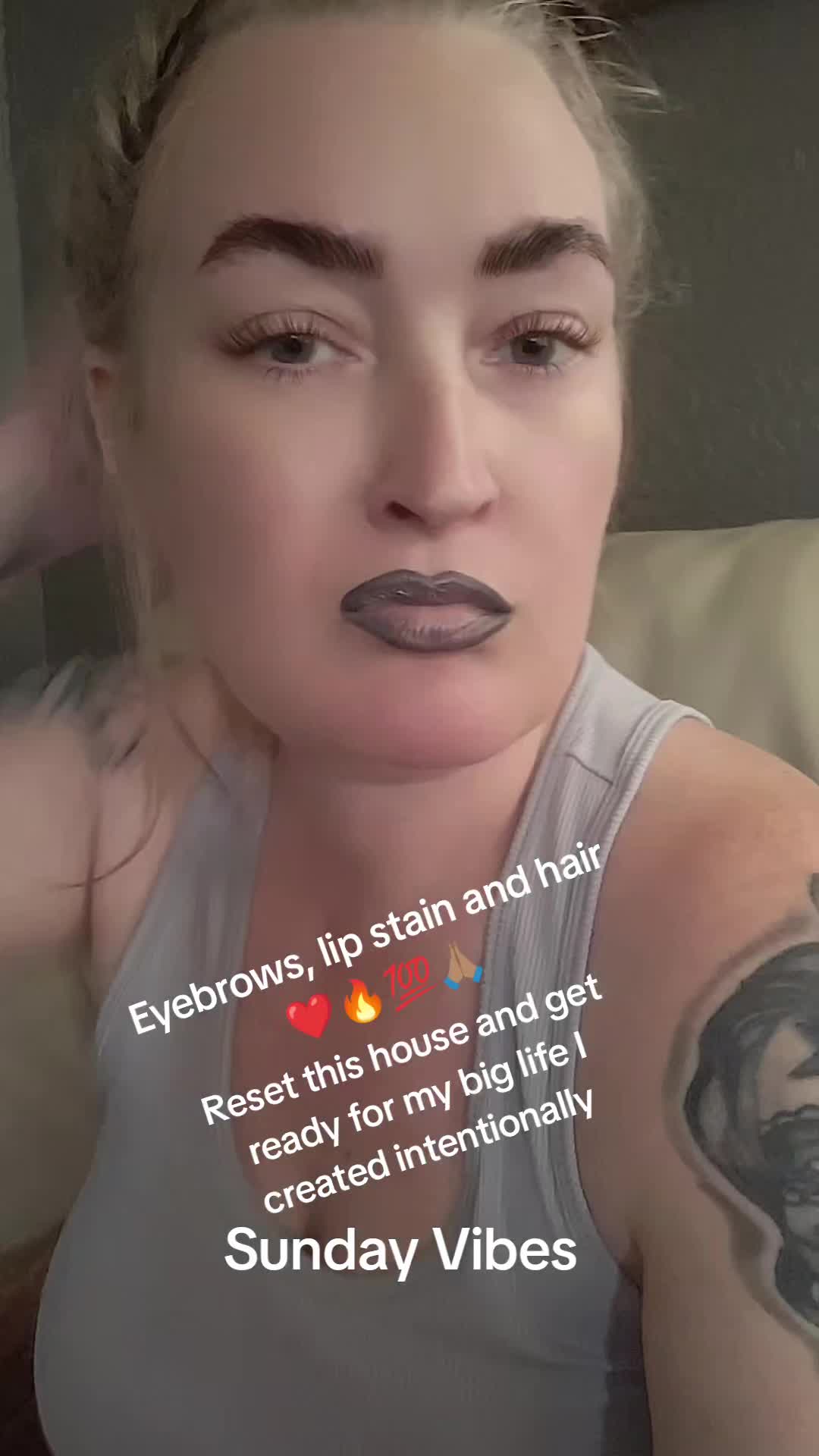 @Nikki