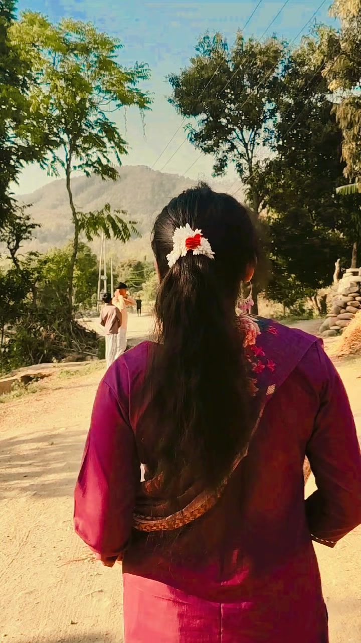 @बाहुनी don