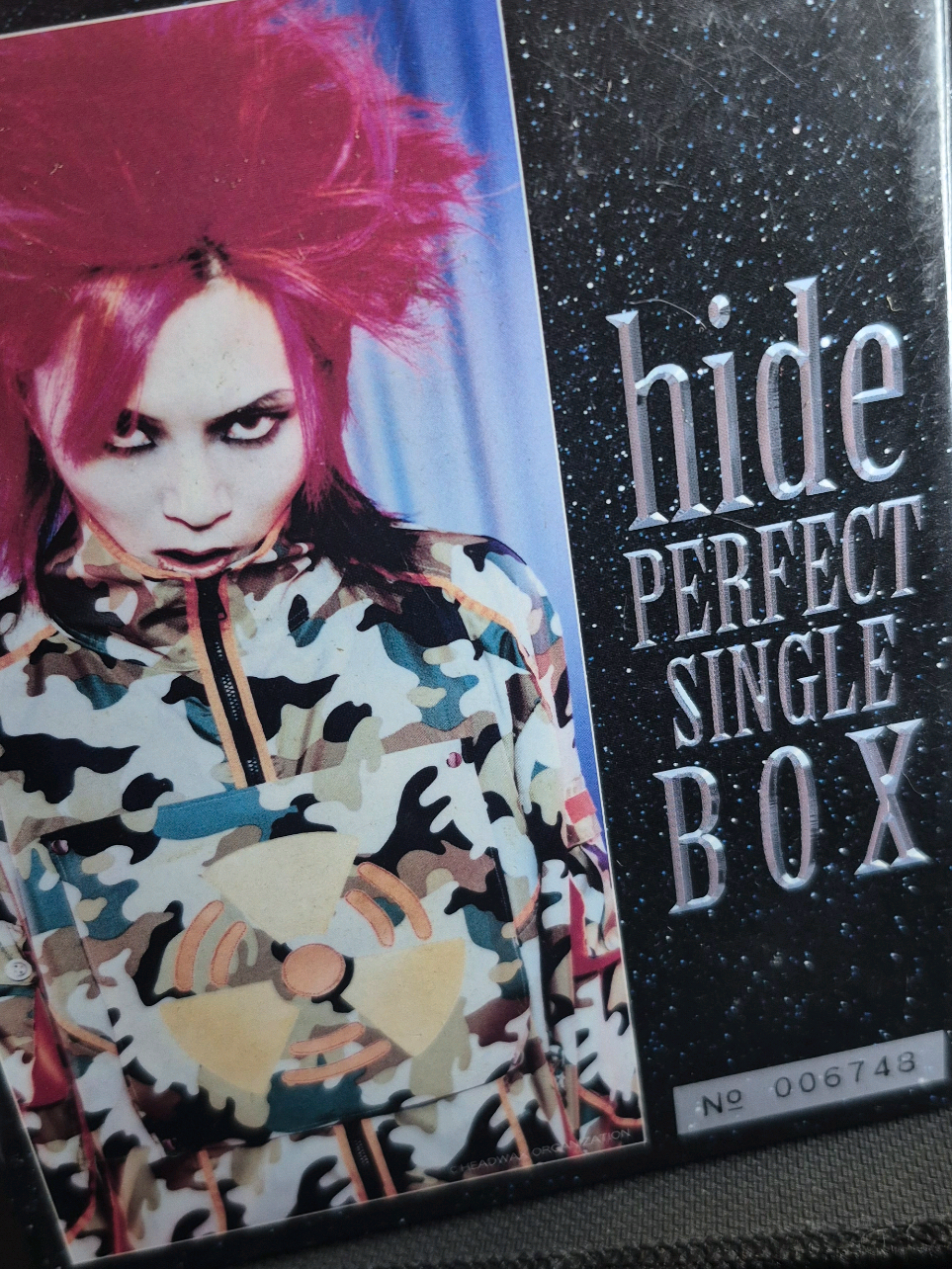 @hide holic