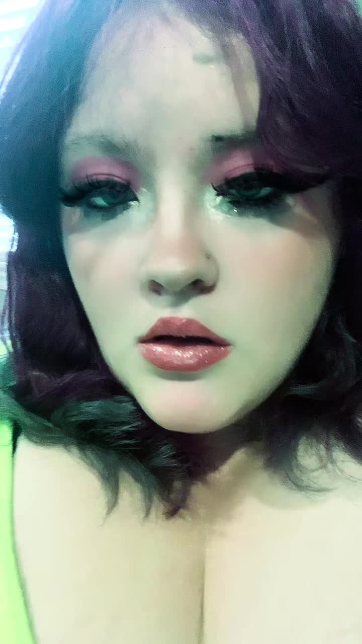@Katiekat🦇🦇👻💀💋💋🖤🖤🥀🥀