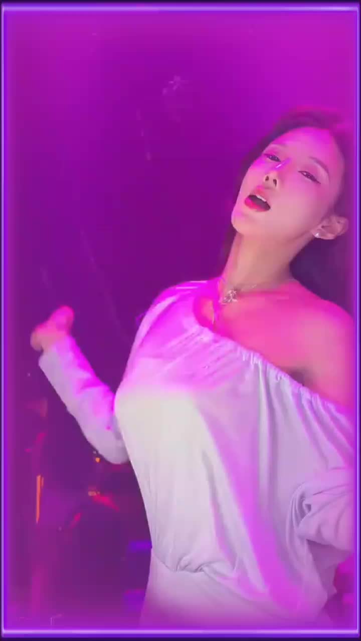 @๐ป๐๐ง๐๐