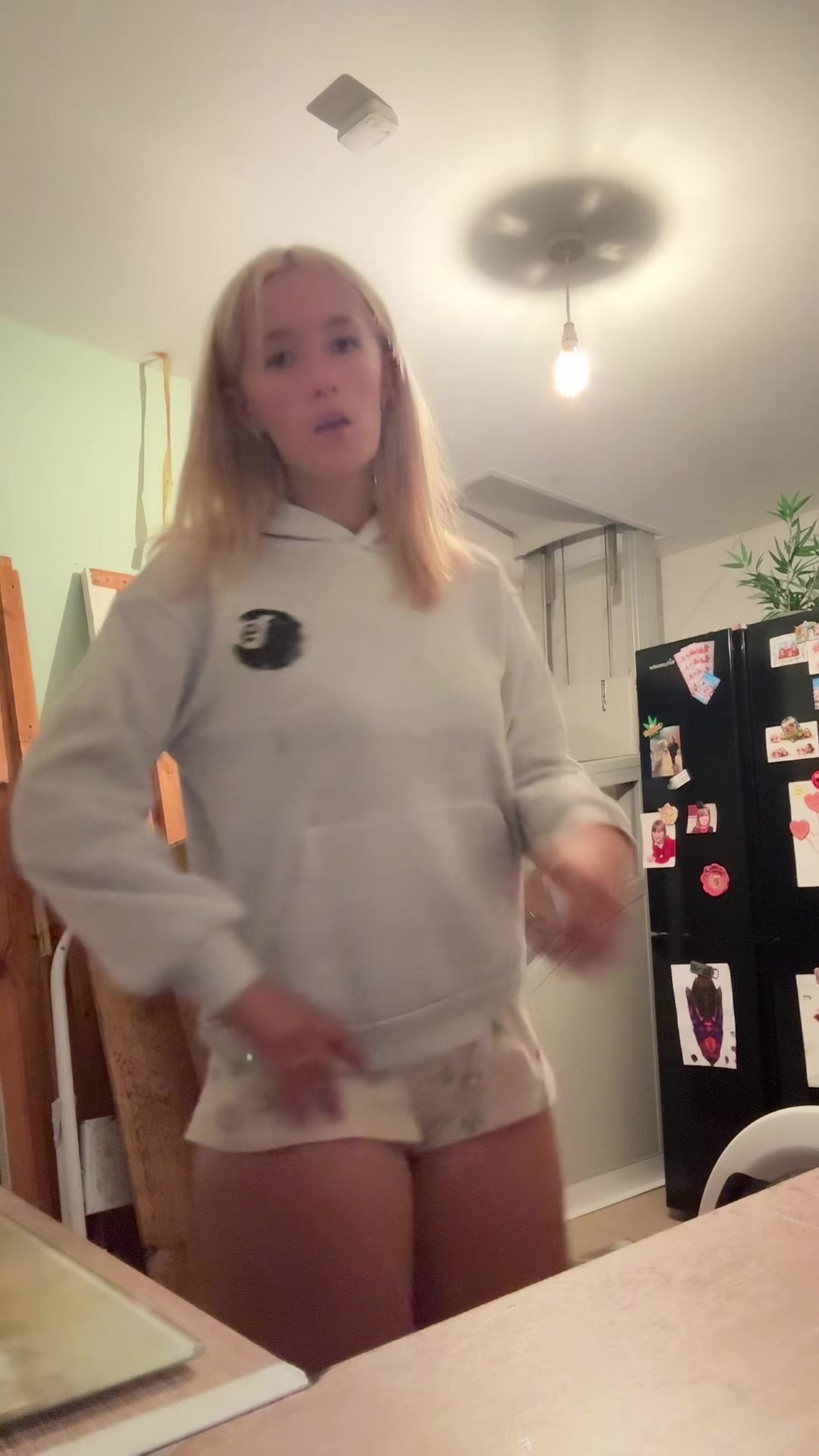 @ameliaspam484