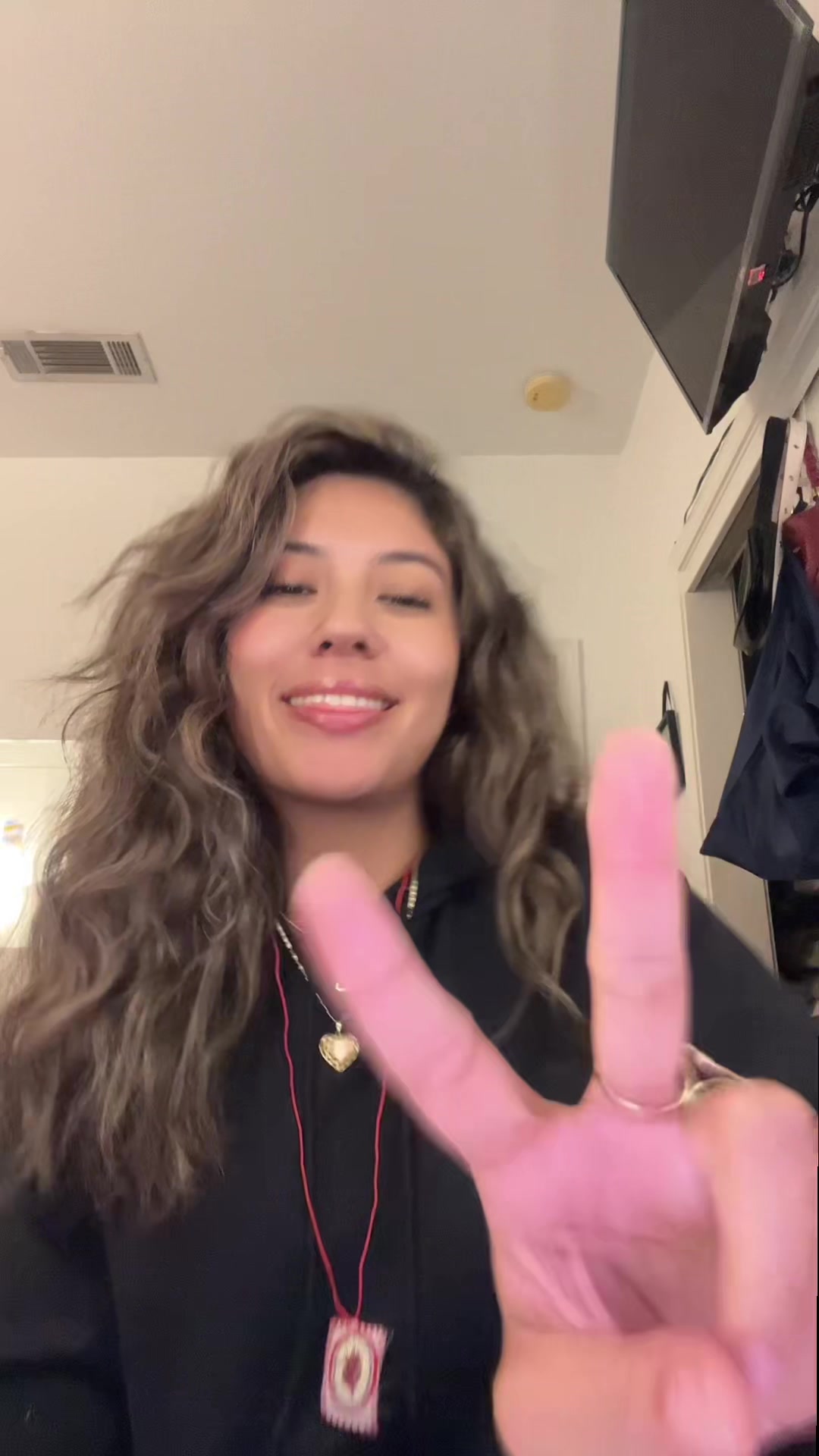 @leslye