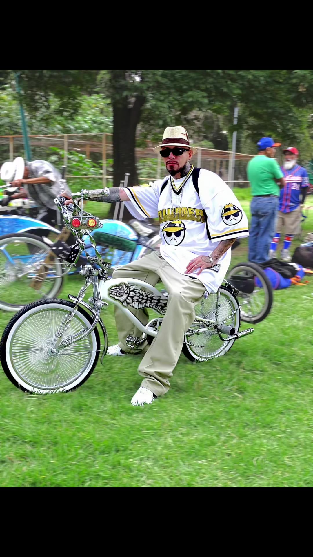 @CHILANGOS LOWBIKE CLUB 🇲🇽
