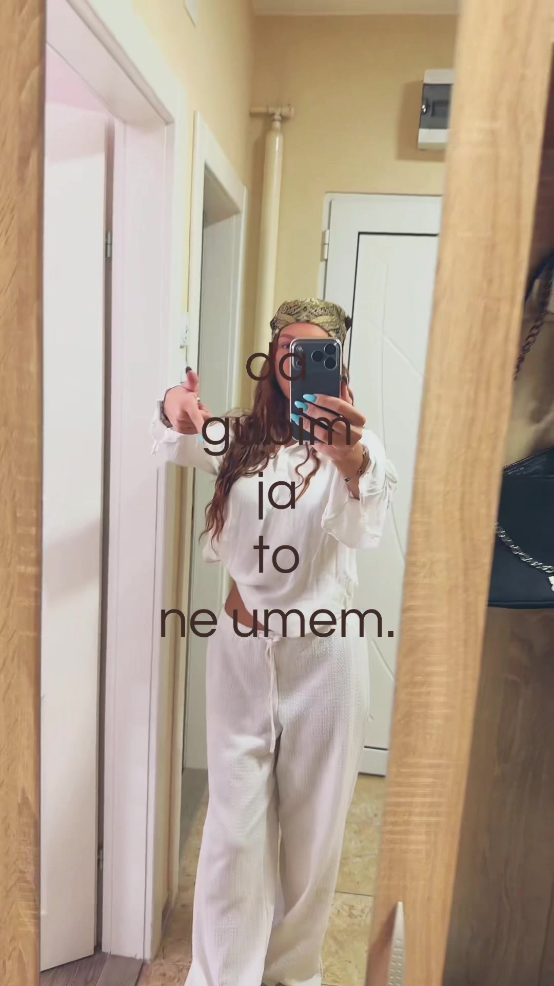 @м