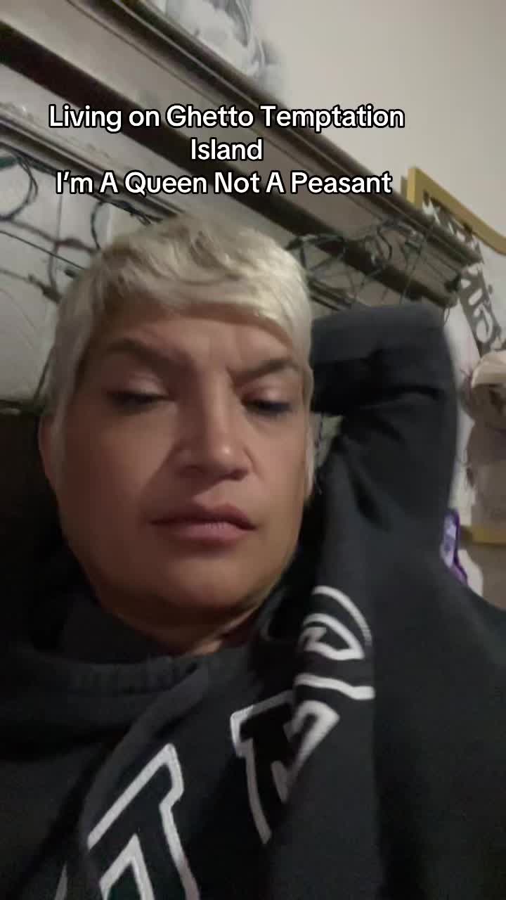 @Serefina