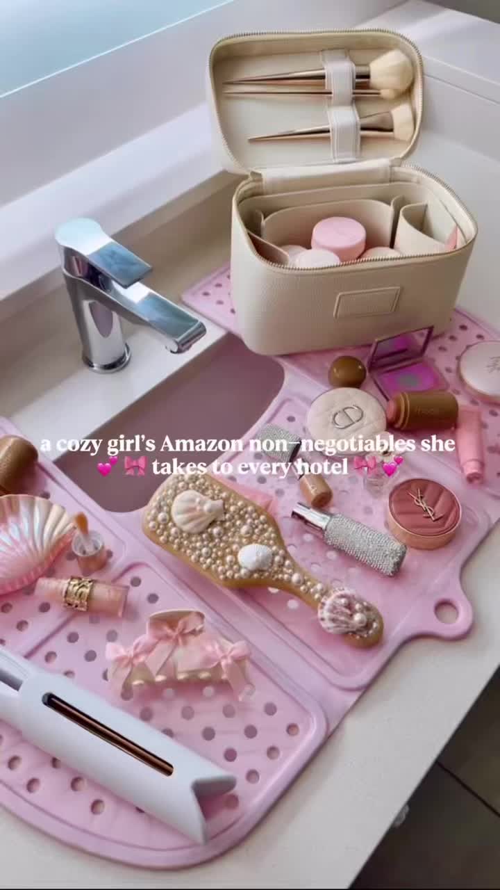 @Julianna&ensp;Claire