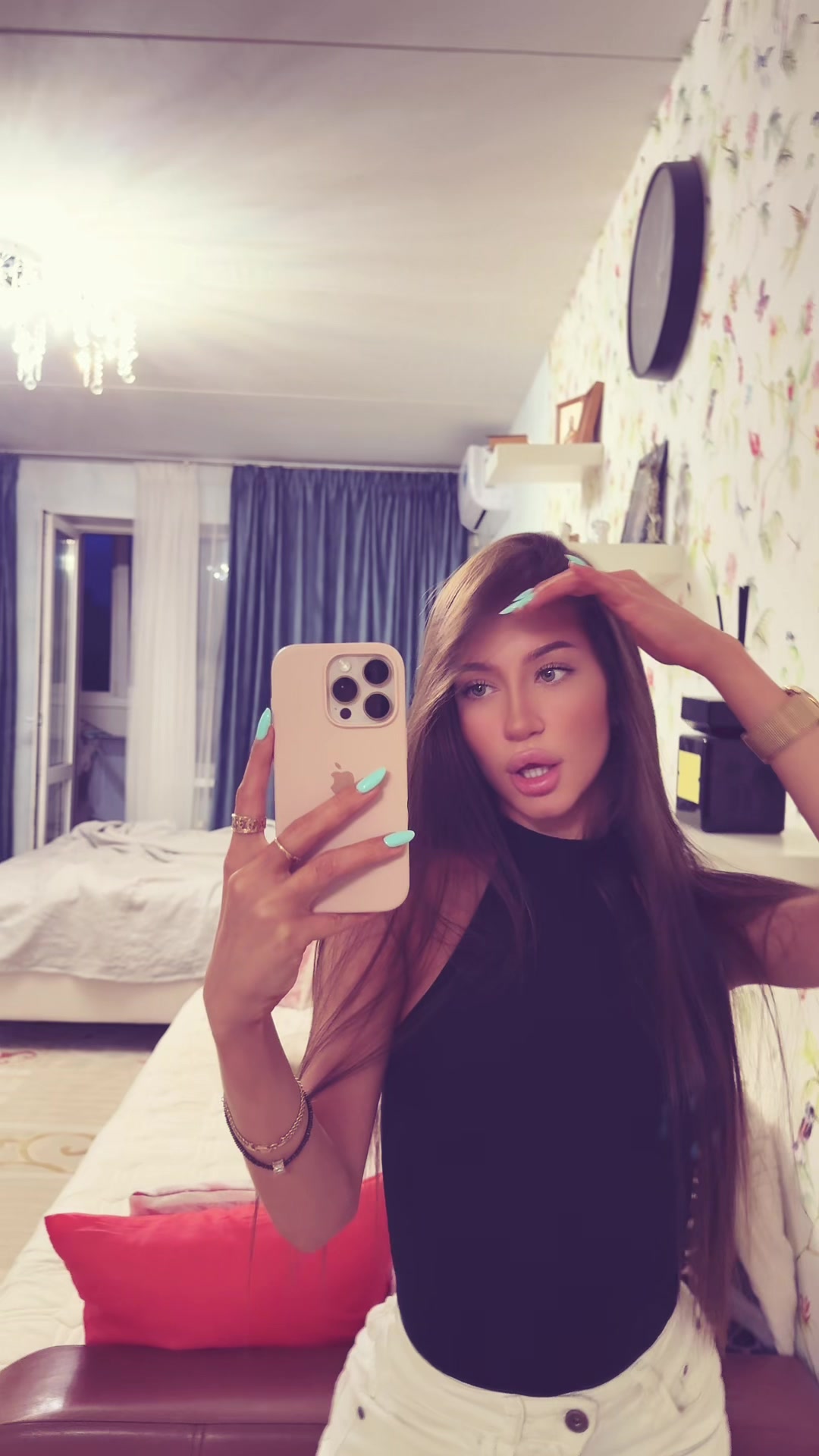 @glosslips