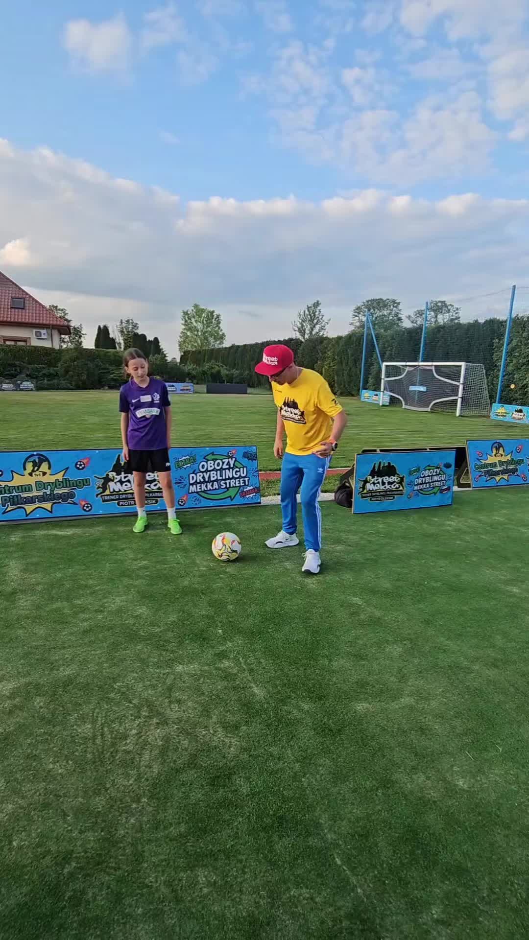 @Trener Dryblingu Piłkarskiego