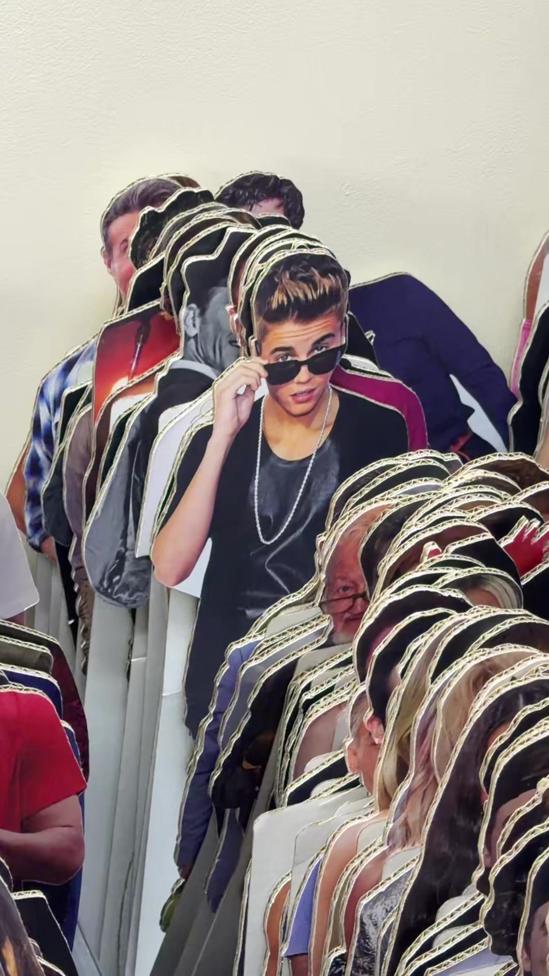 @Celebrity Cutouts