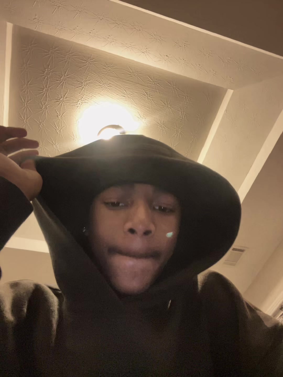 @🤷🏾♂️.
