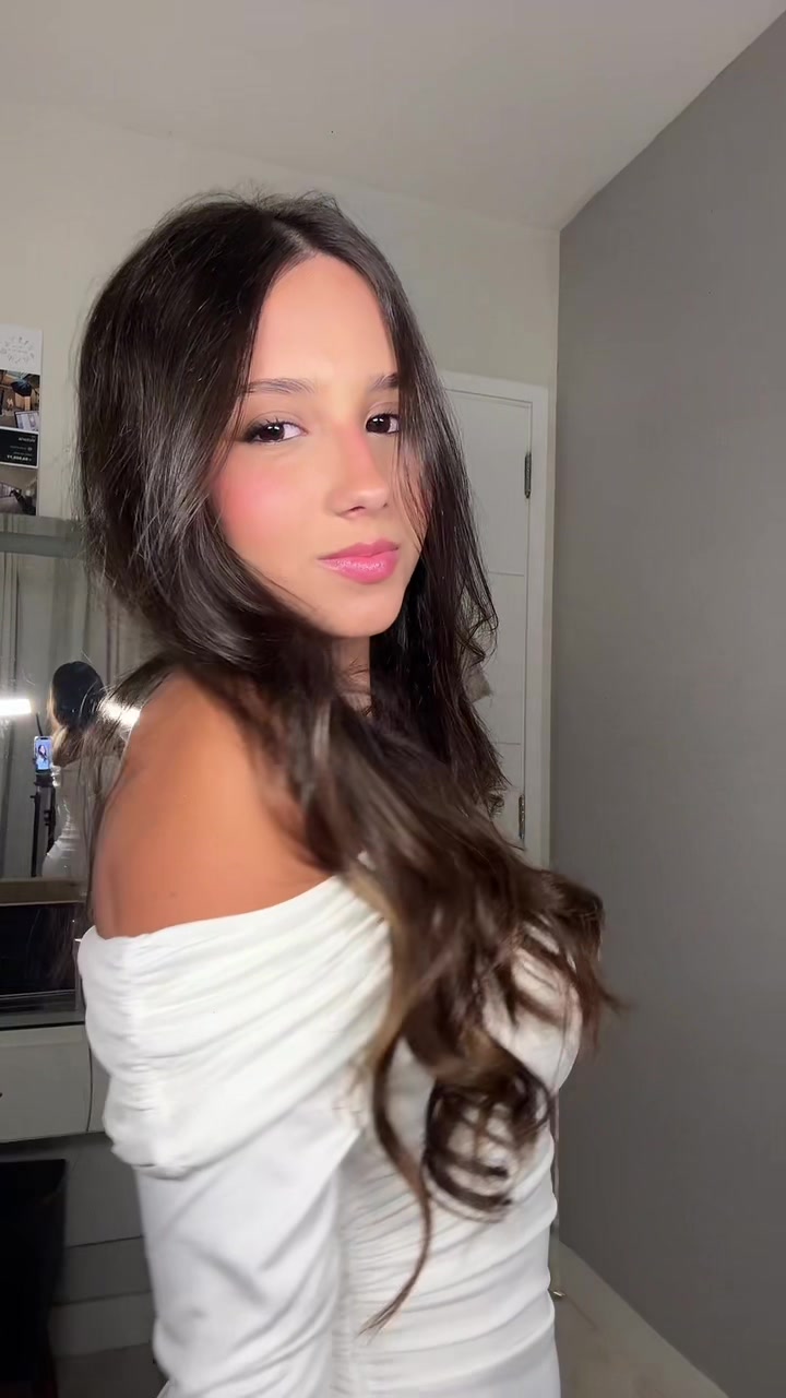 @vickyqueirozz