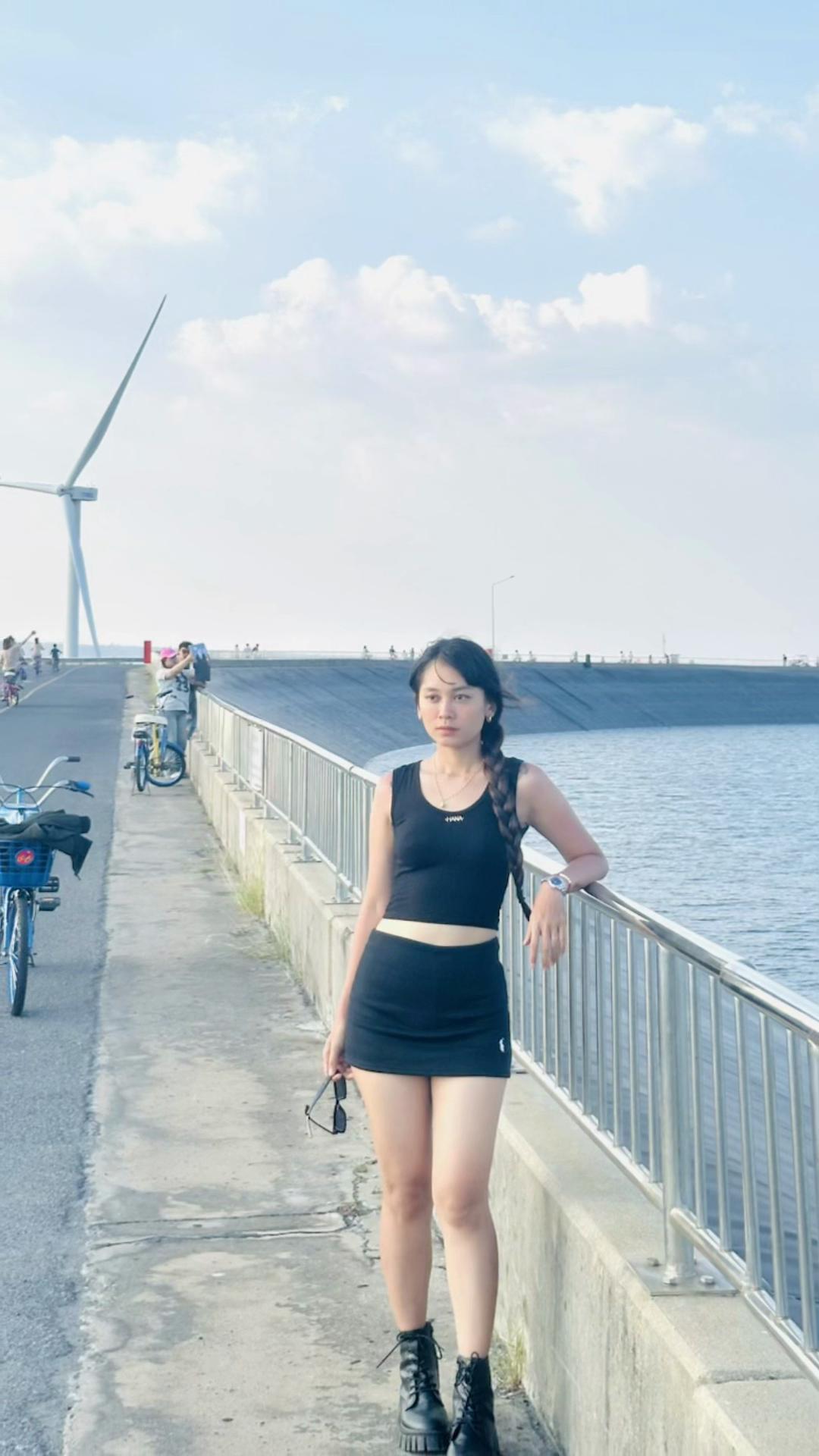 @🦋Moe🦋 (Official)🇹🇭
