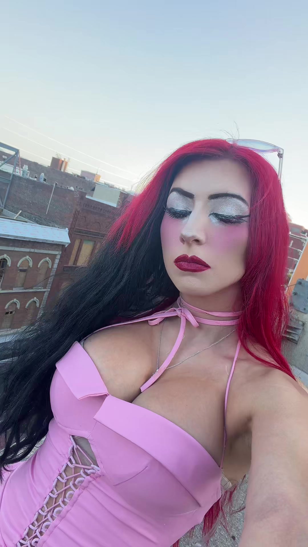 @Kenzie Asylum 🖤