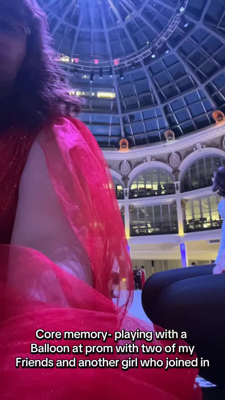 @Cʜᴇʀʀɪ🍒
