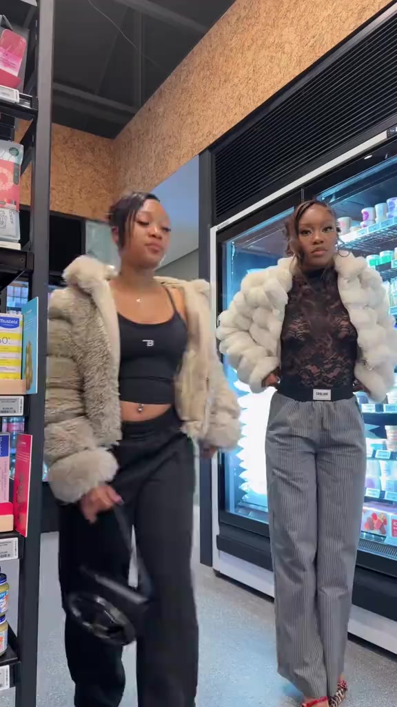 @Fashion Yinahe