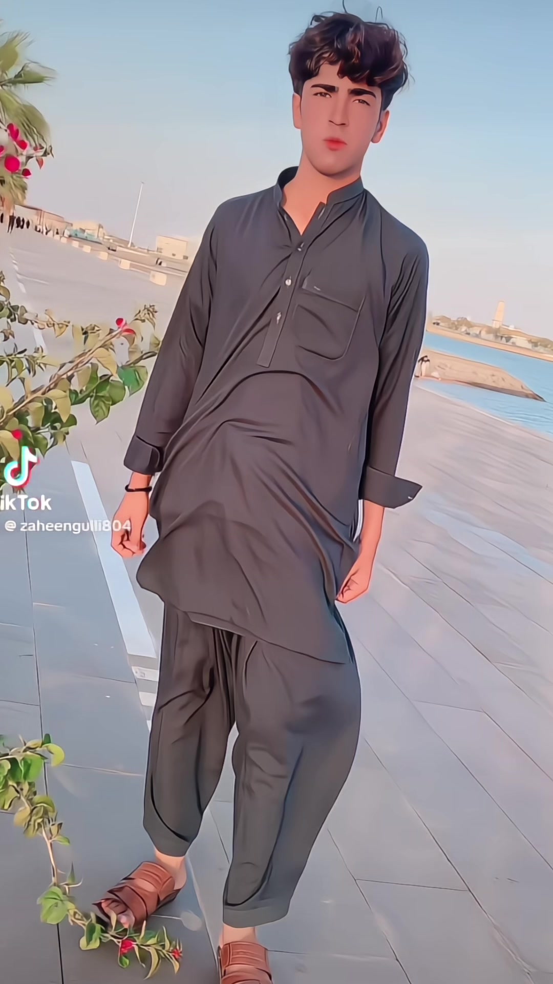 @🌹 ZAHEEN GuLL🌹