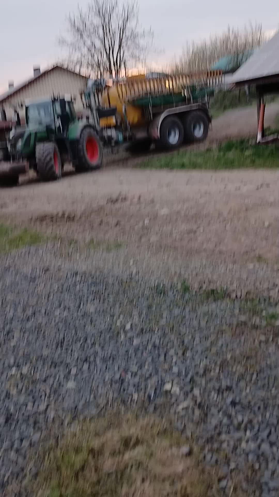 @David_/=Fendt