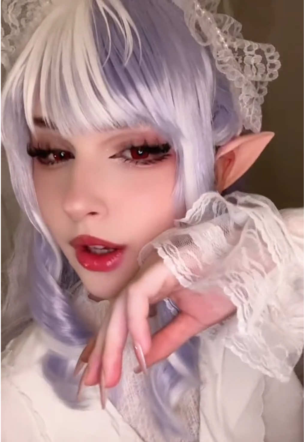 @Etsumi