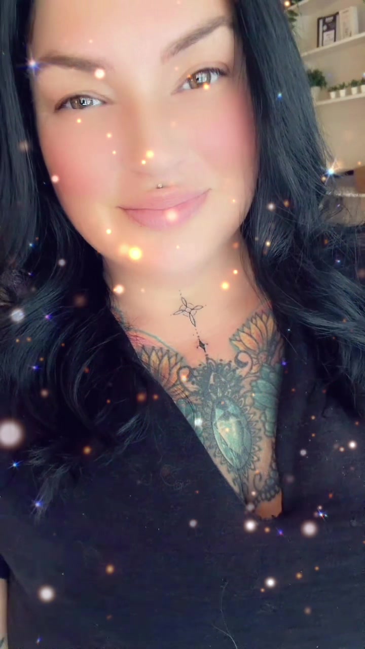 @☪︎🌻𝓔𝓵𝓮𝓷𝓪🌻☪︎