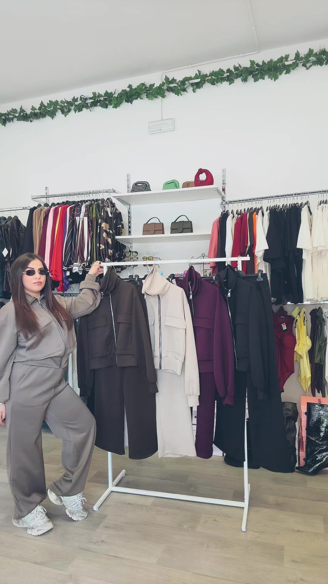 @GossipGirlShop🛍️