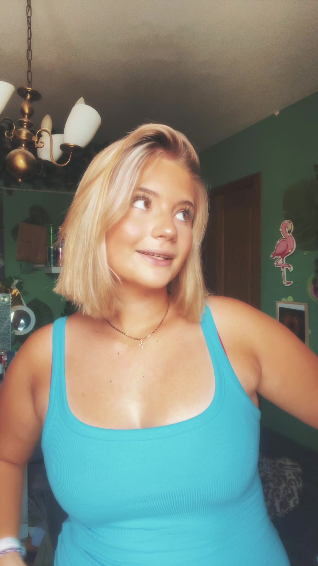 @✟