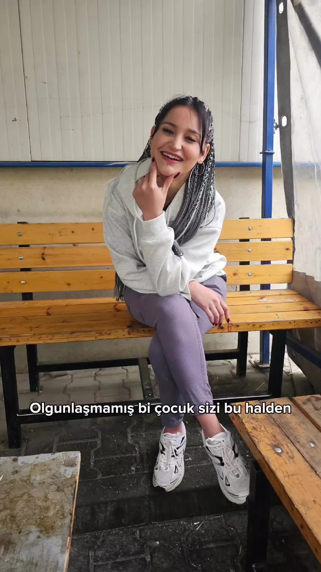 @Kübraa