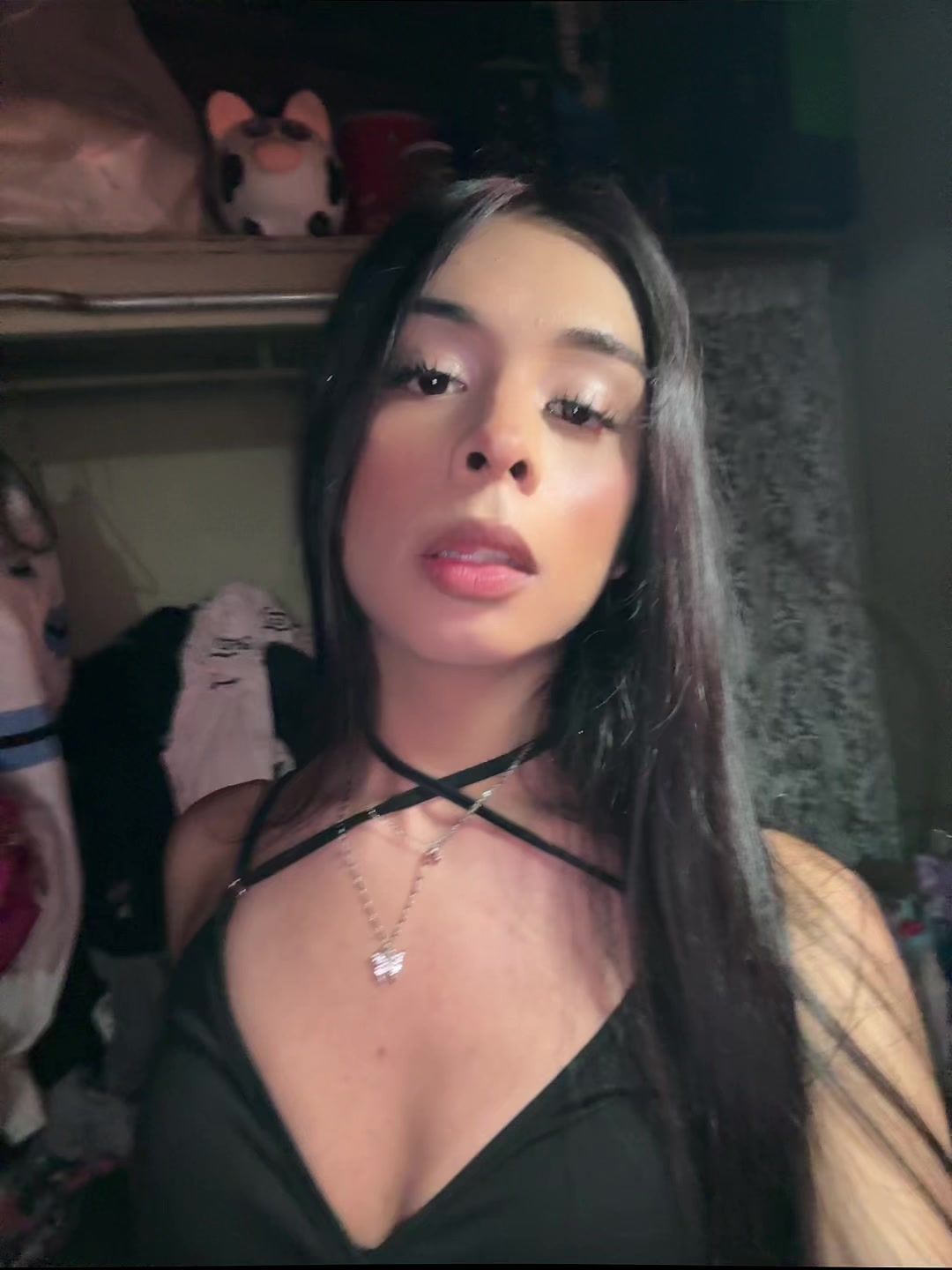 @Cami_