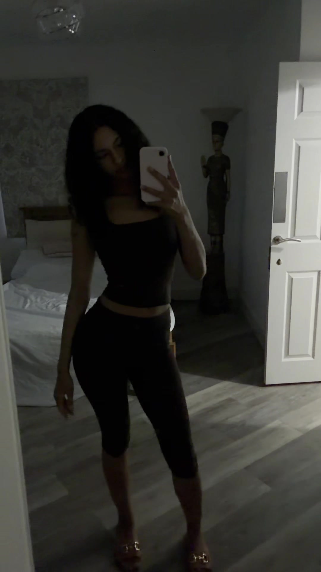 @Lailaa
