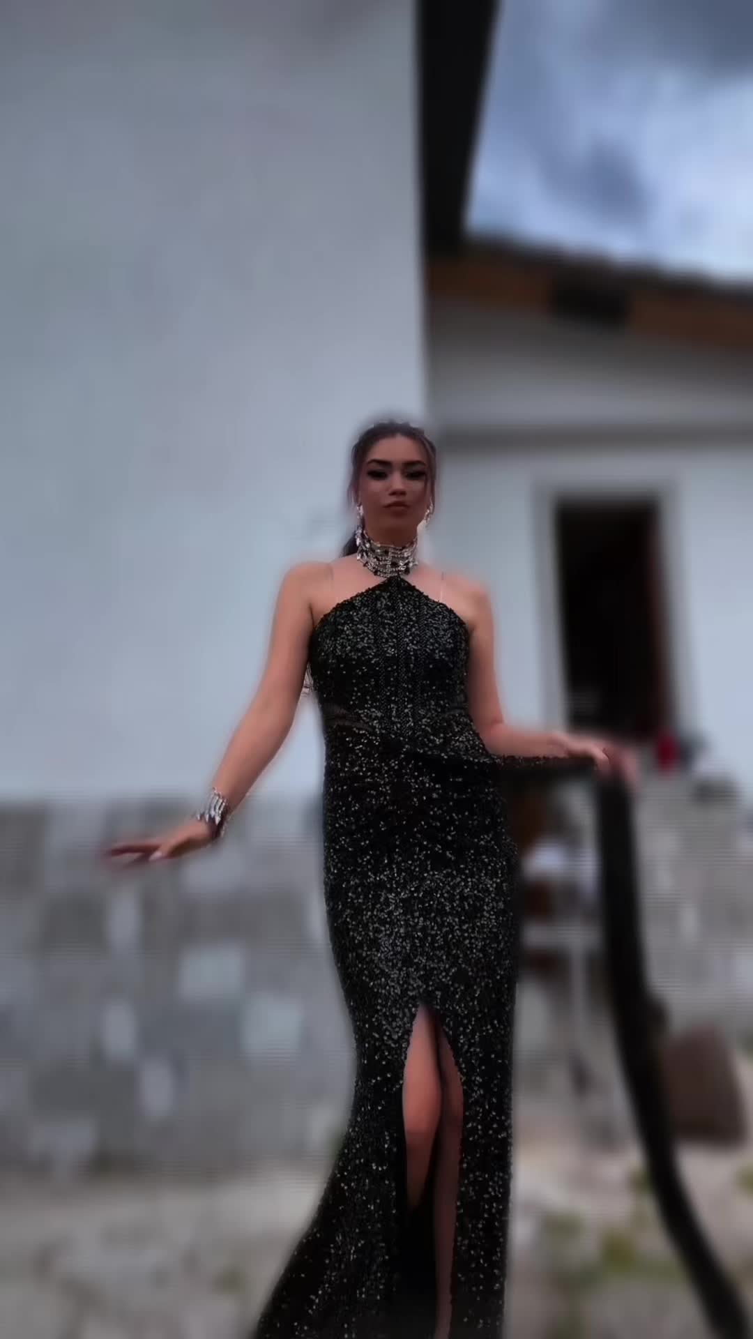 @Violetta Dyuzova