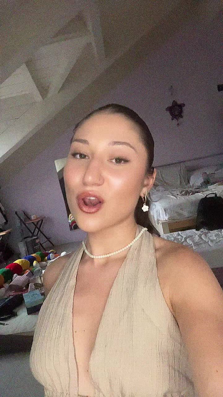 @_Sara_