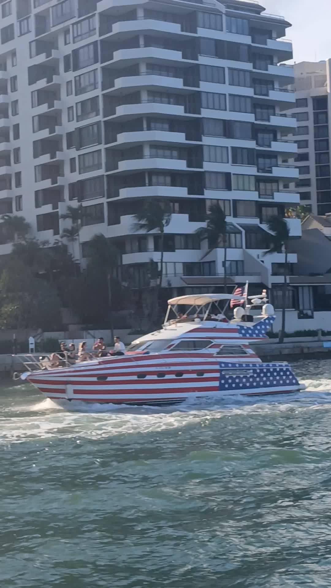 @South Beach Party Boats