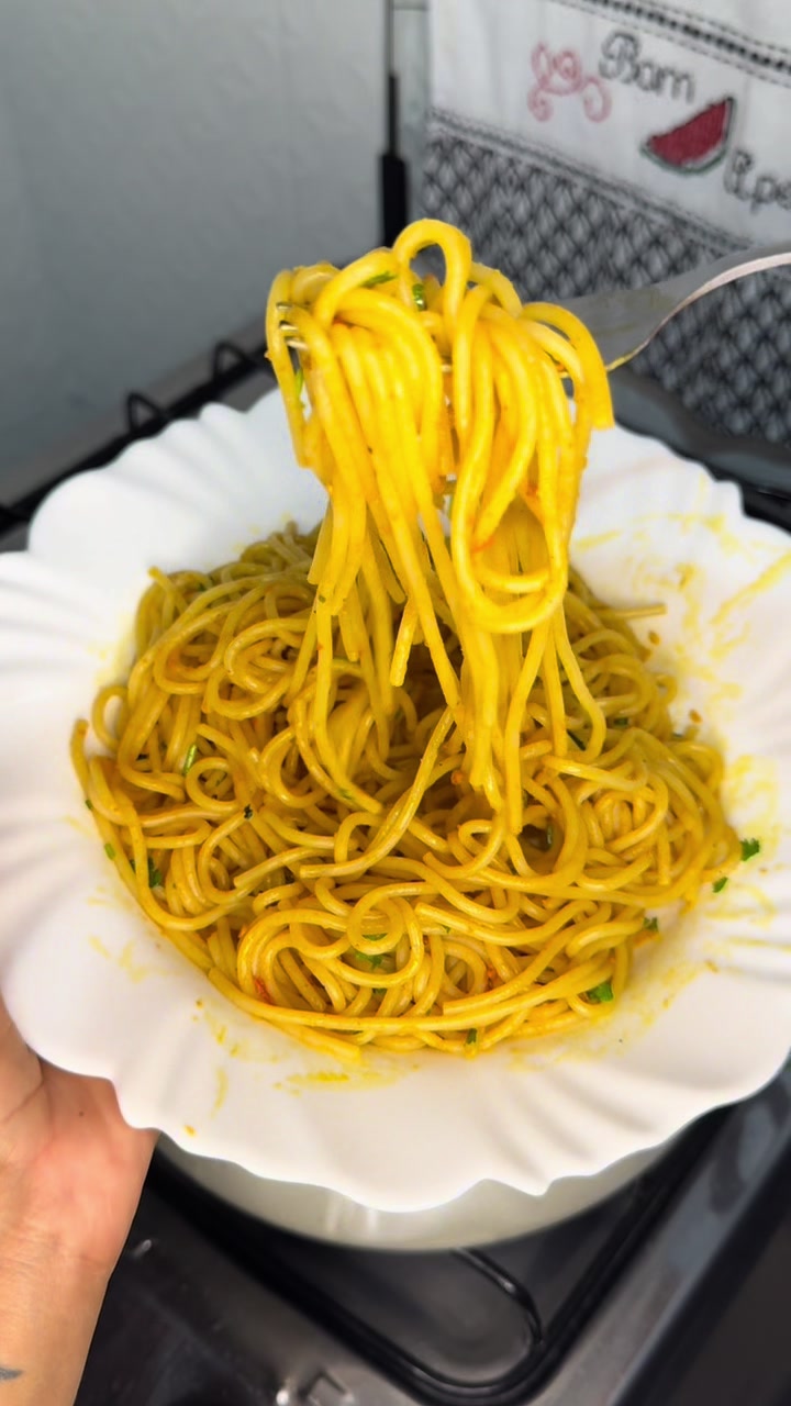 @𝑨𝒍𝒆𝒙𝒔𝒂𝒏𝒅𝒓𝒂