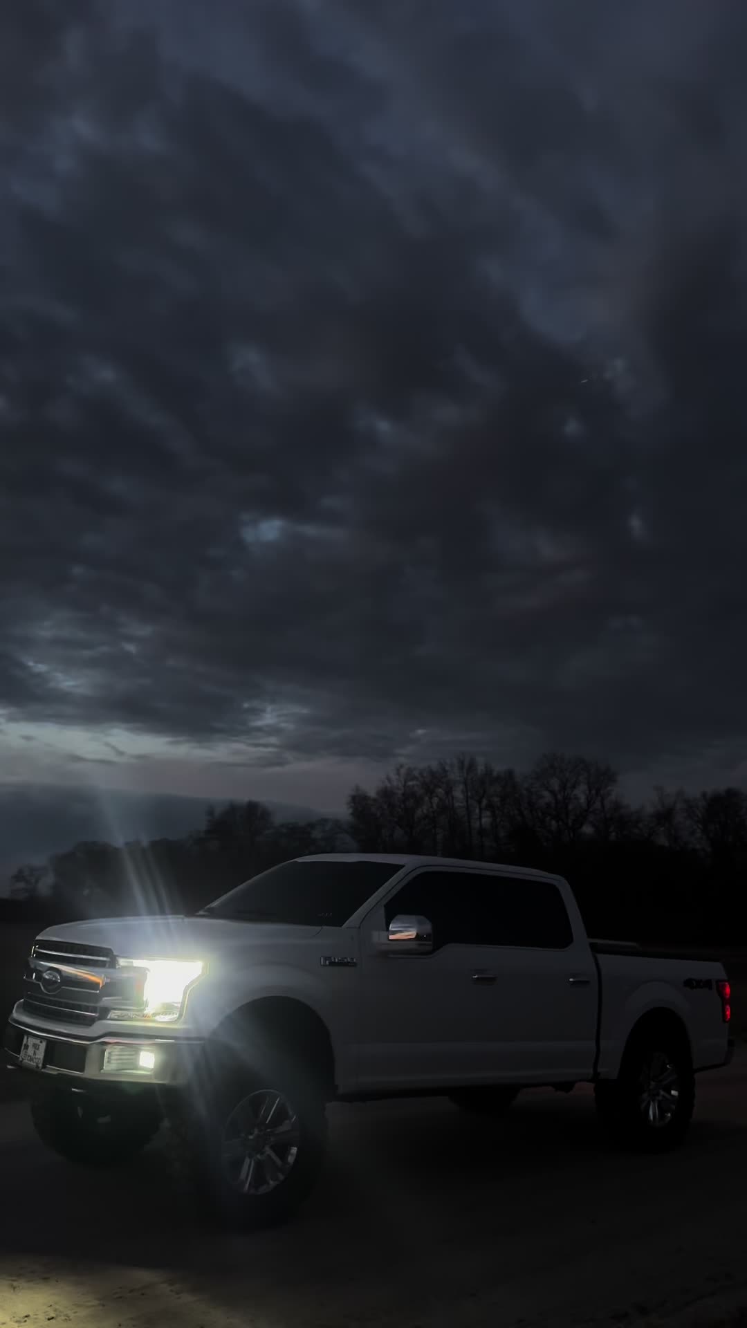 @𝓓𝔂𝓵𝓪𝓷 🌾