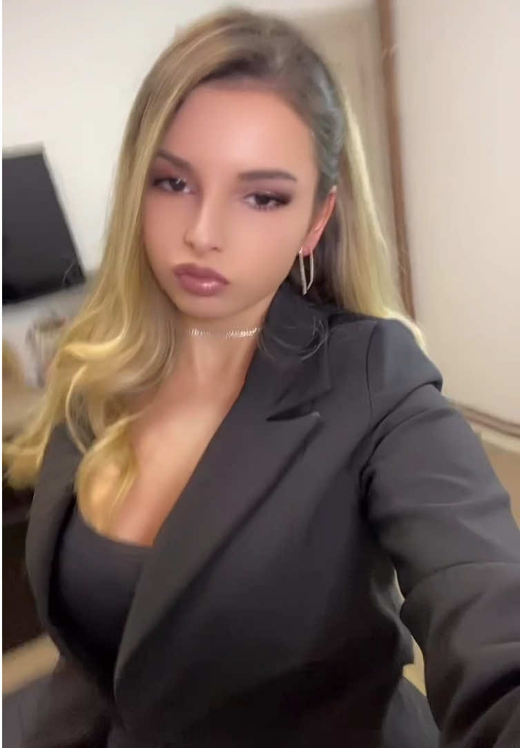 @𝔇𝔲𝔫𝔧𝔞