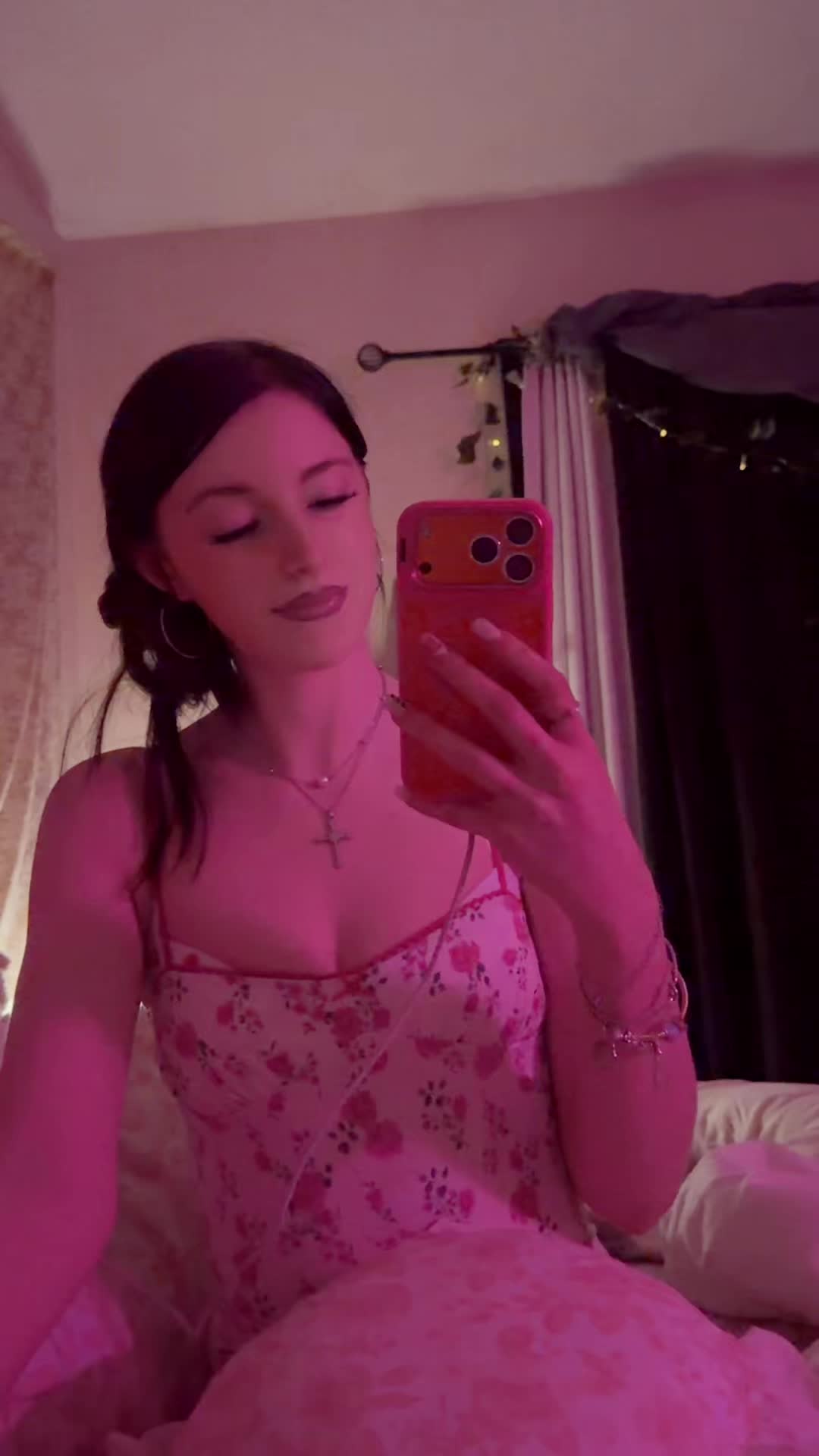 @Kam🍓