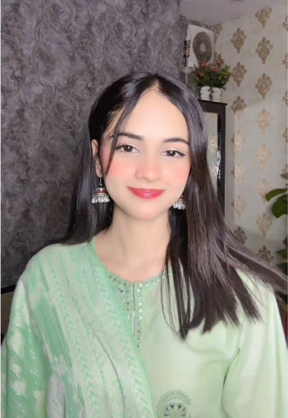 @Alisha_Shah❤️✨