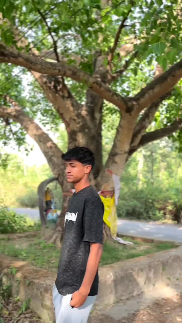@𝙻 🩴