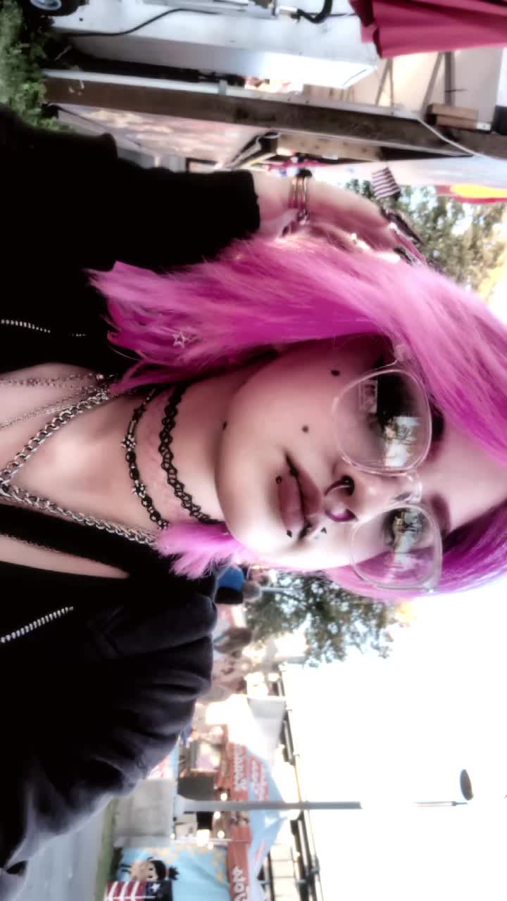 @𝕲𝖍𝖔𝖚𝖑𝖘𝖔𝖓