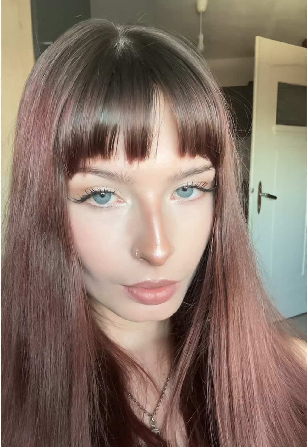 @‧₊˚✧VIV✧˚₊‧